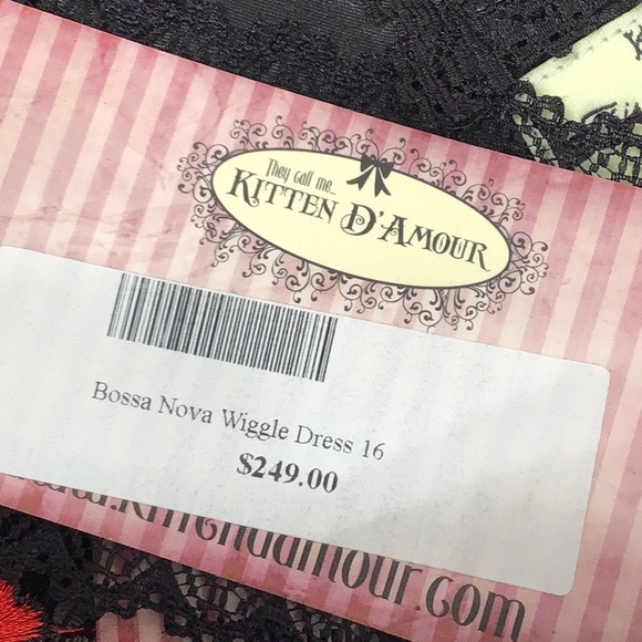 Kitten D’Amour Bossa Nova red roses midi dress NWT 16 - Picture 12 of 16